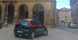 Controlli su immobili inagibili: denunciato 21enne per violazione di domicilio